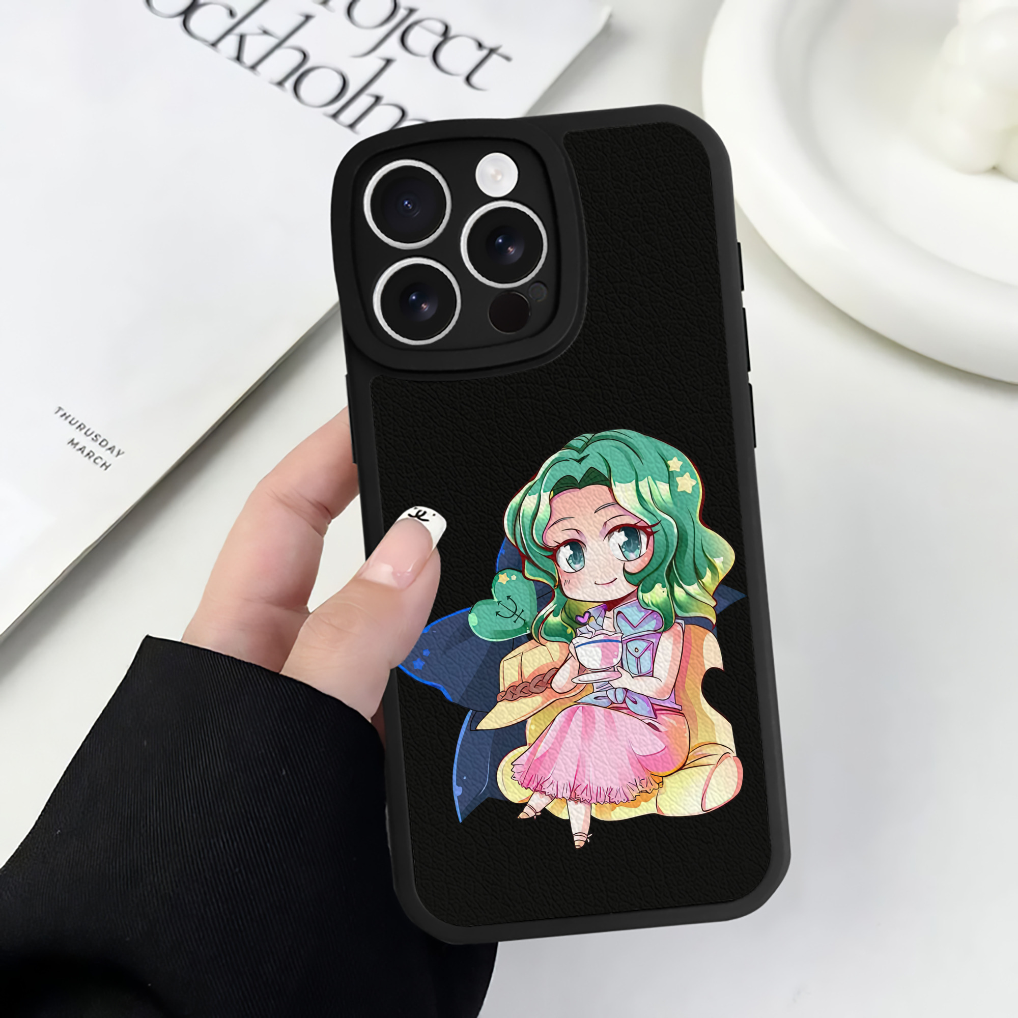 （画像用） 美少女戦士セーラームーン 海王 みちる（かいおう みちる） Sailor Moon Kaiou Michiru 【iPhone 16シリーズ対応】シリコンスマホケース（レザー調） 材質：シリコン